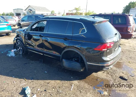 2023 Volkswagen Tiguan 2.0T Sel R-Line из США, поврежденный, VIN 3VV4B7AX7PM035904